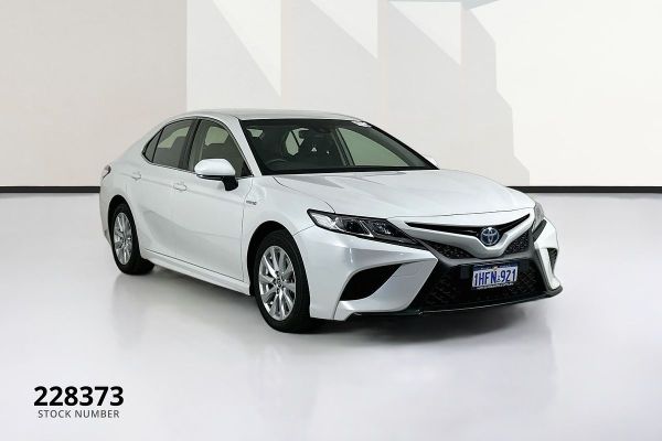 2021 Toyota Camry AXVH70R Ascent Sport image