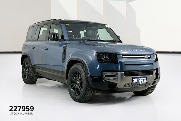 2024 Land Rover Defender L663 110 D300 X-Dynamic SE image