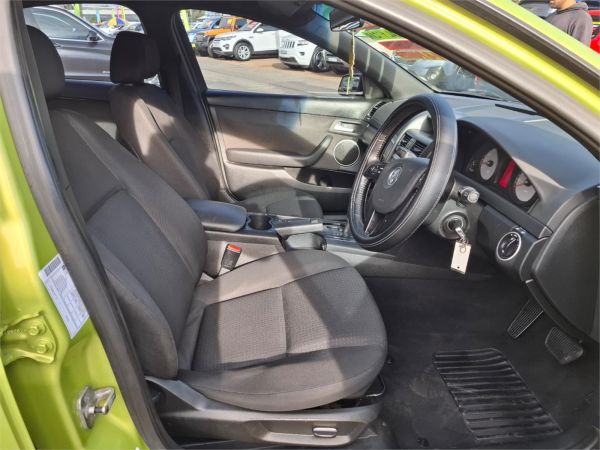 2007 Holden Commodore Sedan VE SV6 image