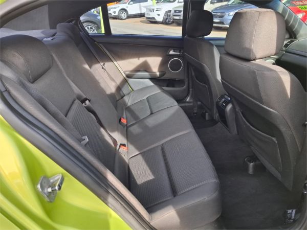 2007 Holden Commodore Sedan VE SV6 image