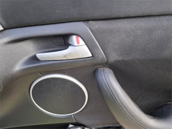 2007 Holden Commodore Sedan VE SV6 image