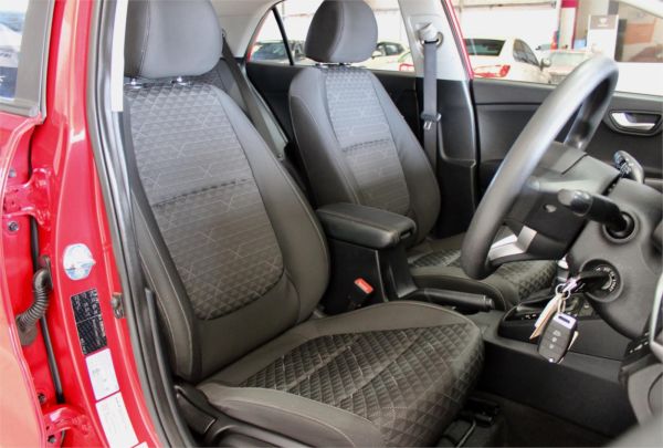 2022 Kia Rio YB S image