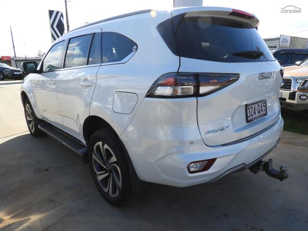 2021 Isuzu MU-X LS-T image
