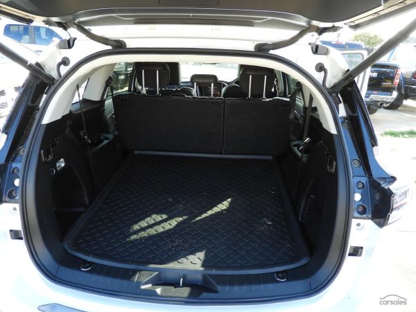 2021 Isuzu MU-X LS-T image