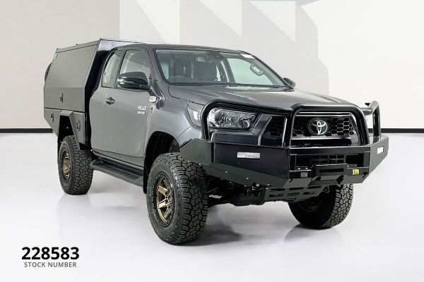 2025 Toyota Hilux GUN126R SR image