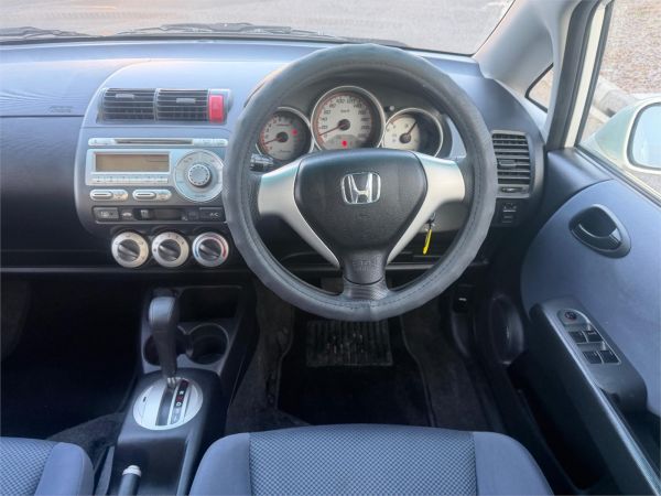 2005 HONDA JAZZ 5D HATCHBACK UPGRADE GLi image