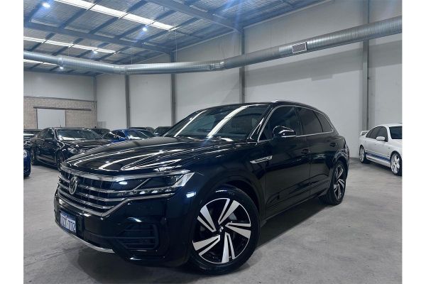 2020 Volkswagen Touareg MKIII Premium image