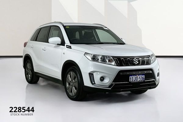 2024 Suzuki Vitara   image