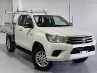 Image for 2017 TOYOTA HILUX SR (4x4) GUN126R