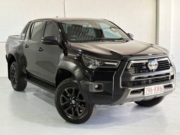 2024 TOYOTA HILUX SR (4x4) GUN126R FACELIFT image