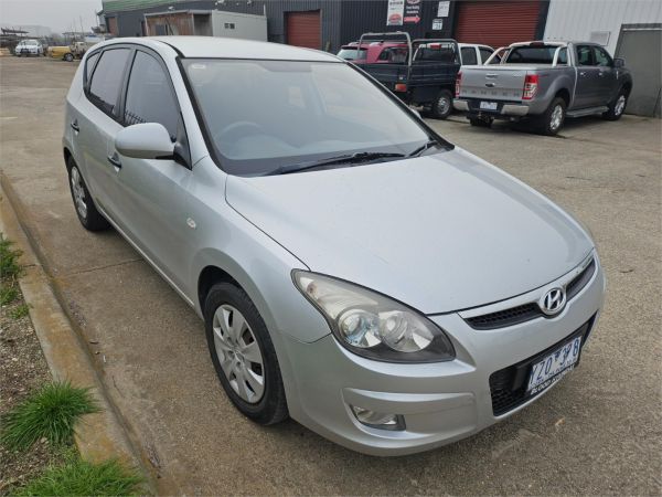 2011 Hyundai i30 Hatchback FD MY11 SX image