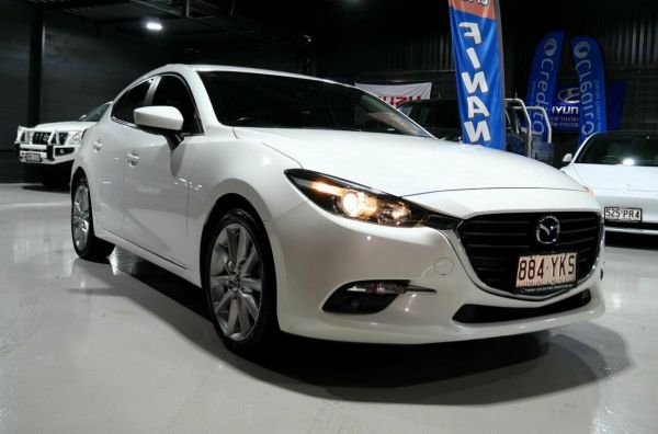 2018 Mazda 3 BN5436 SP25 SKYACTIV-MT White 6 Speed Manual Hatchback image