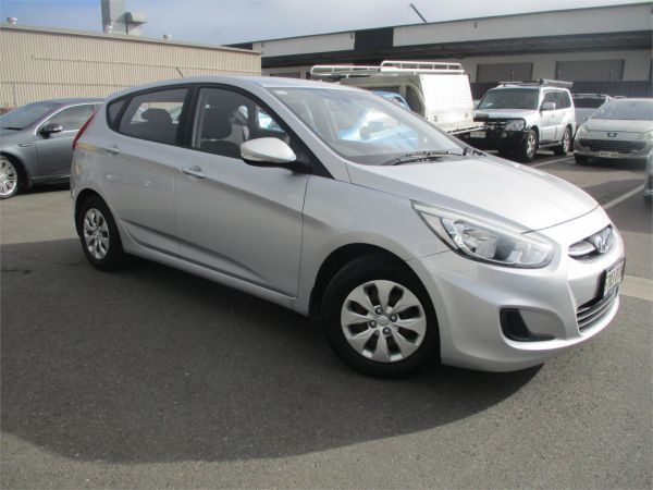 2015 Hyundai Accent Hatchback RB3 MY16 Active image
