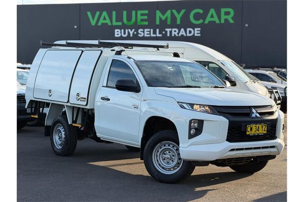 2019 Mitsubishi Triton MR GLX image