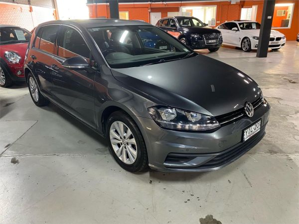 2018 VOLKSWAGEN GOLF 5D HATCHBACK AU MY18 110 TSI TRENDLINE image