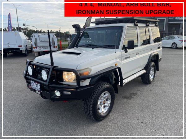 2011 Toyota Landcruiser Wagon VDJ76R MY10 Workmate image
