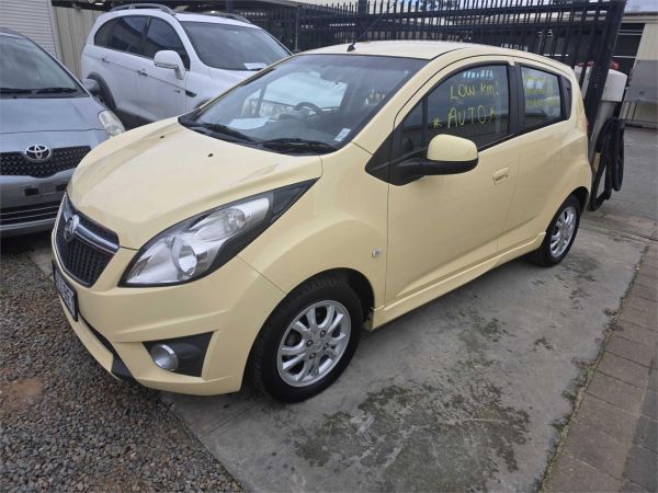 2014 Holden Barina Spark Hatchback MJ MY14 CD image