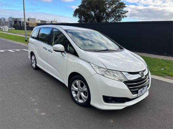 2016 HONDA ODYSSEY 4D WAGON RC MY16 VTi image