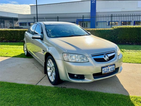 2011 HOLDEN BERLINA 4D SPORTWAGON VE II INTERNATIONAL image