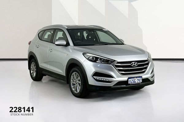 2016 Hyundai TUCSON ACTIVE (FWD) TL image