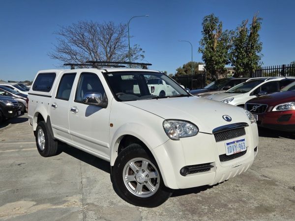 2011 Great Wall V240 K2 MY11 White 5 Speed Manual Utility image