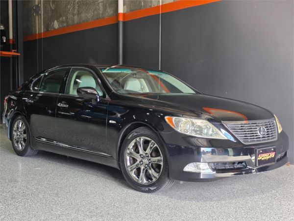 2007 Lexus LS Sedan USF40R LS460 image