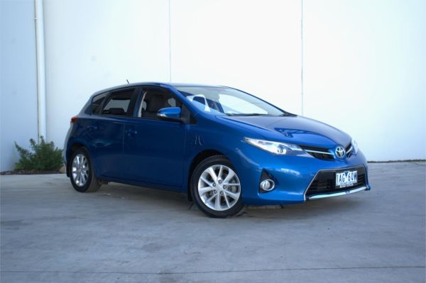 2013 Toyota Corolla Hatchback ZRE182R Ascent Sport image