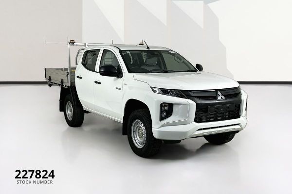 2022 Mitsubishi Triton MR GLX image