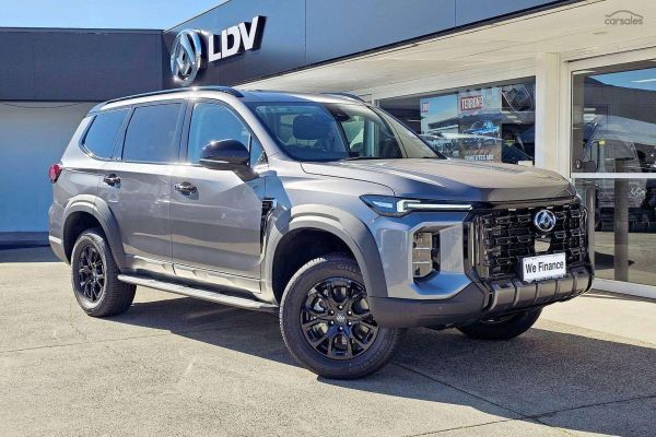 2026 LDV D90 Executive Auto MY25 image