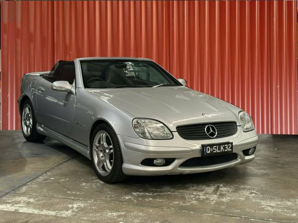 2002 Mercedes-Benz SLK32 Kompressor 202 AMG Silver 5 Speed Automatic Speedshift Convertible image