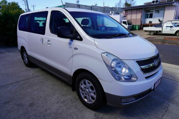 2013 Hyundai iMAX TQ MY13 White 4 Speed Automatic Wagon image