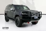 Image for 2023 Toyota Landcruiser FJA300R Sahara ZX