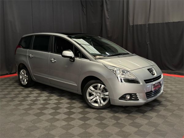 2013 PEUGEOT 5008 4D WAGON ACTIVE 1.6T image