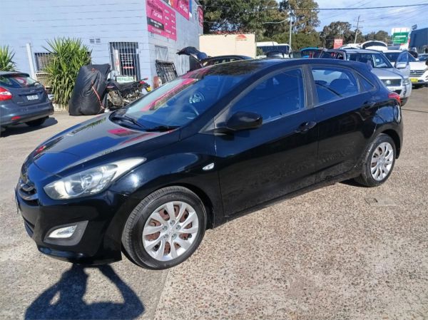 2013 Hyundai i30 Hatchback GD2 Active image