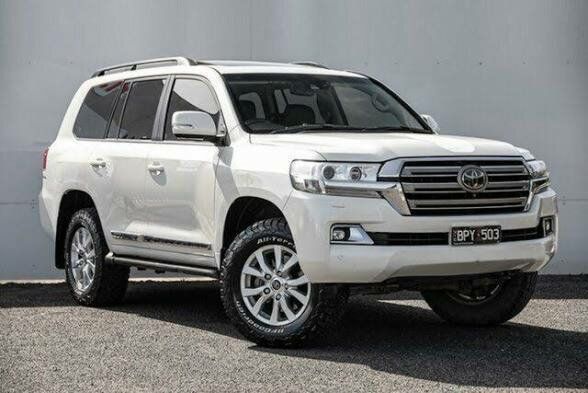 2017 Toyota Landcruiser VDJ200R MY16 Sahara (4x4) Pearl White 6 Speed Automatic Wagon image