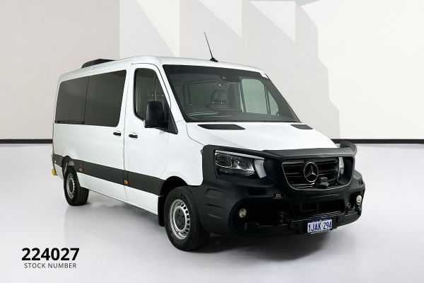 2019 Mercedes-Benz Sprinter VS30 319 image