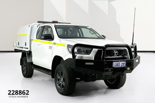 2025 Toyota Hilux GUN126R SR image