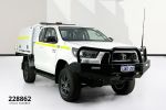 Image for 2025 Toyota Hilux GUN126R SR