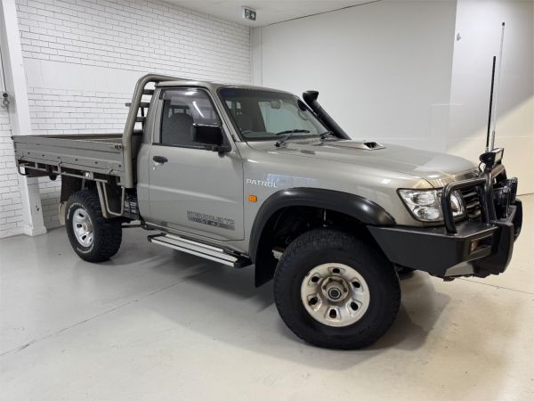 2006 NISSAN PATROL COIL C/CHAS GU ST (4x4) image