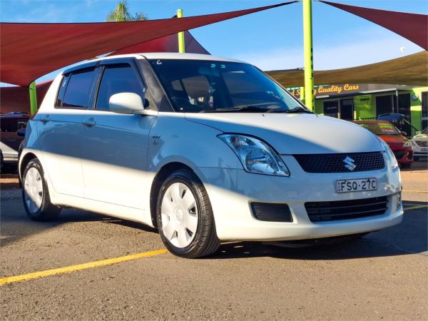 2009 Suzuki Swift Hatchback RS415 image