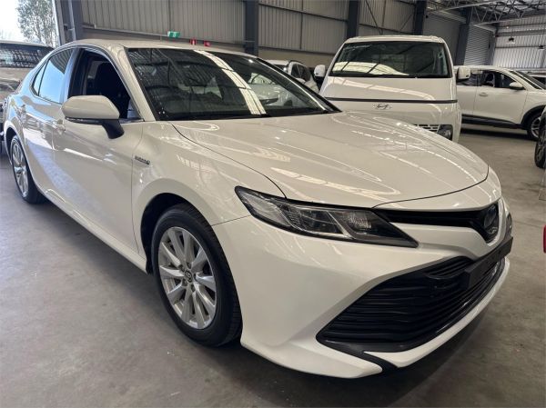 2019 Toyota Camry Sedan AXVH71R Ascent image