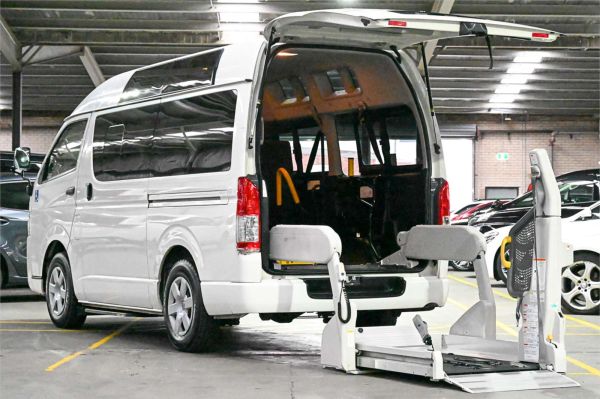 2014 Toyota Hiace Van TRH200 DX Welcab image