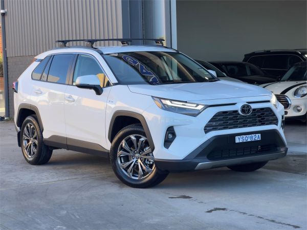 2025 Toyota RAV4 AXAH52R GXL image