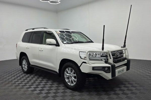 2019 Toyota Landcruiser VDJ200R VX image