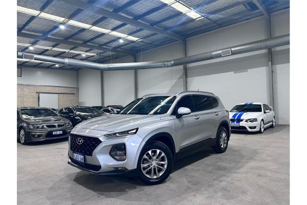 2019 Hyundai Santa Fe TM Active image