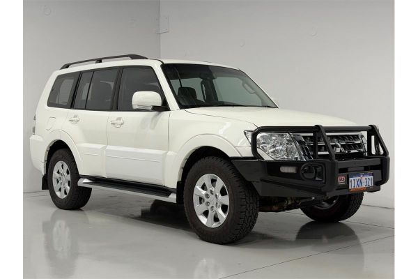 2019 Mitsubishi Pajero NX GLX image