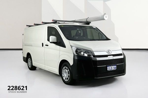 2024 Toyota Hiace GDH300R  image