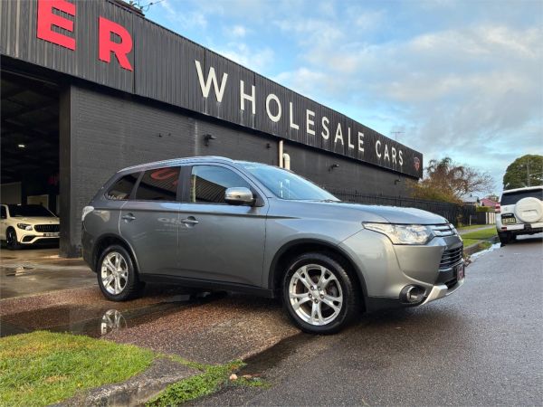2014 Mitsubishi Outlander Wagon ZJ MY14.5 LS image