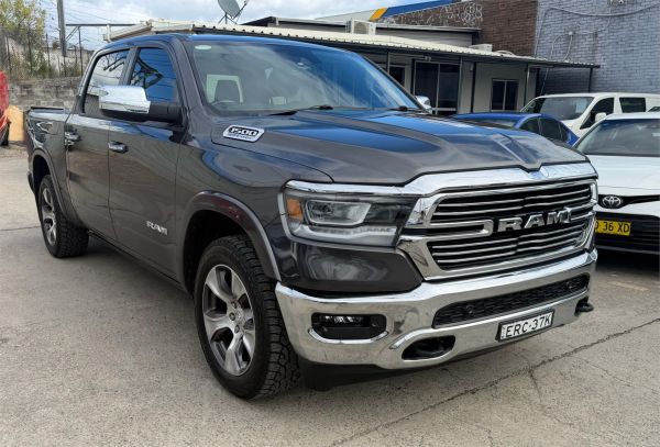 2021 RAM 1500 DS Laramie image