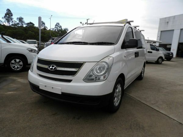 2013 Hyundai iLOAD TQ2-V MY13 White 6 Speed Manual Van image